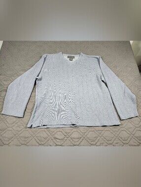 Banana Republic Men's Light Blue V-Neck Pullover Sweater Size Large